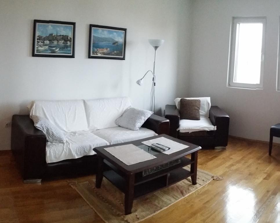Nerina Apartment Petrovac Kamer foto