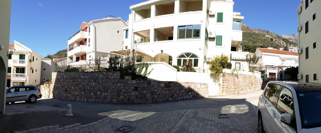 Nerina Apartment Petrovac Buitenkant foto